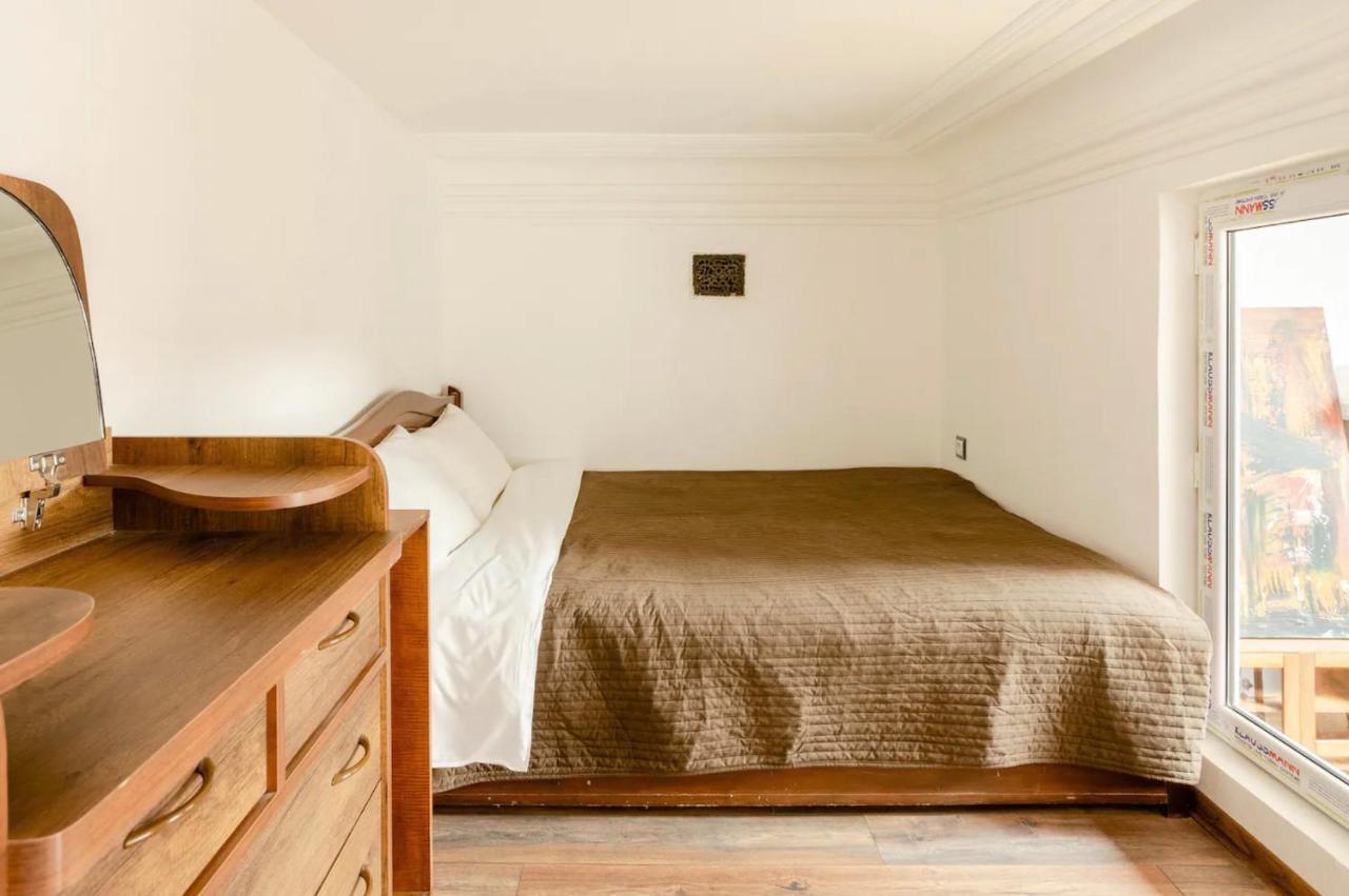 Lovely Dulcet Loft In Center Of Rustaveli 第比利斯 外观 照片
