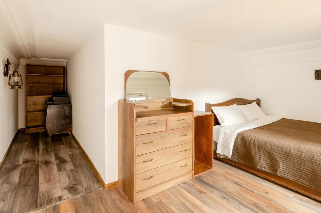 Lovely Dulcet Loft In Center Of Rustaveli 第比利斯 外观 照片